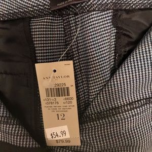 Ann Taylor  Blue/Red Trouser SZ 12